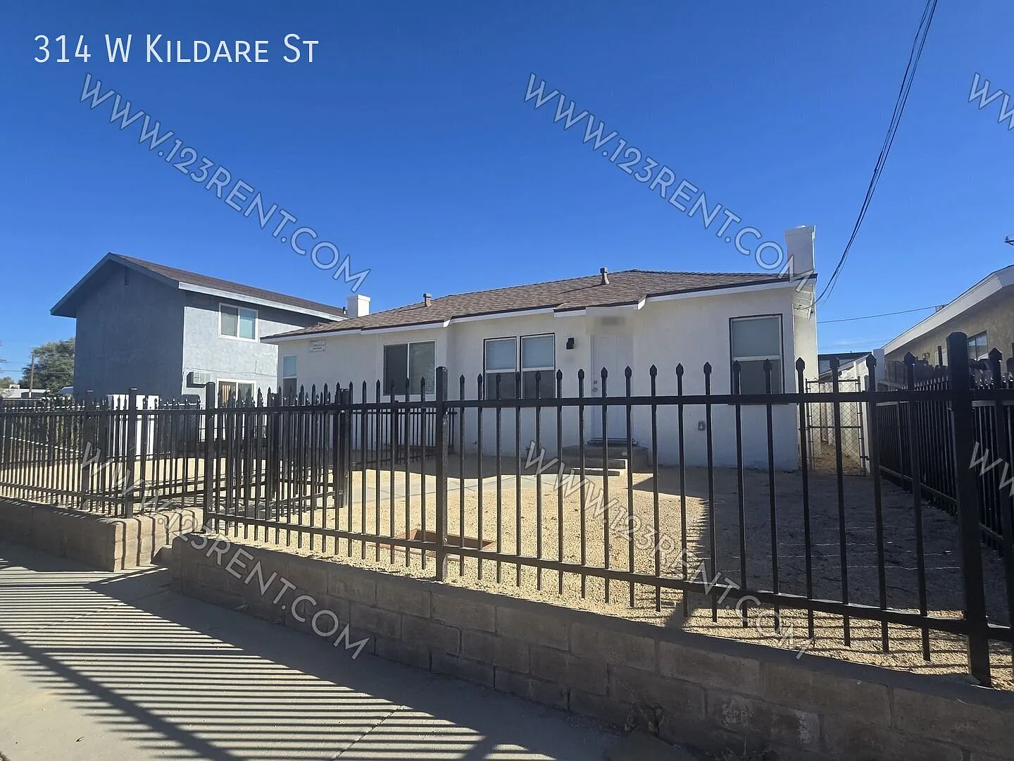 1bd/ 1bth Newly Remodeled Apartment West Lancaster — Photo 1