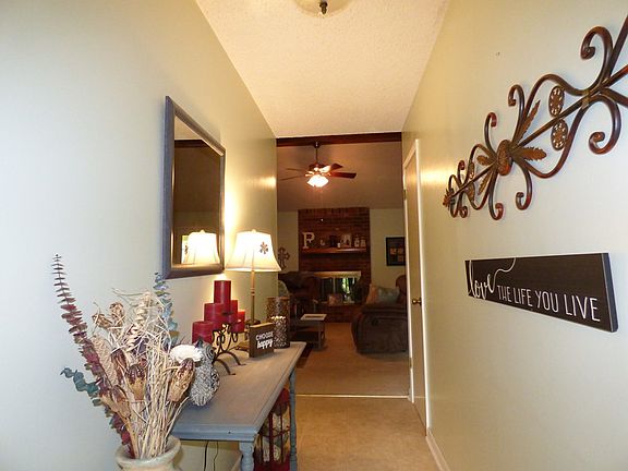 3rd image of 643 County Road 8201