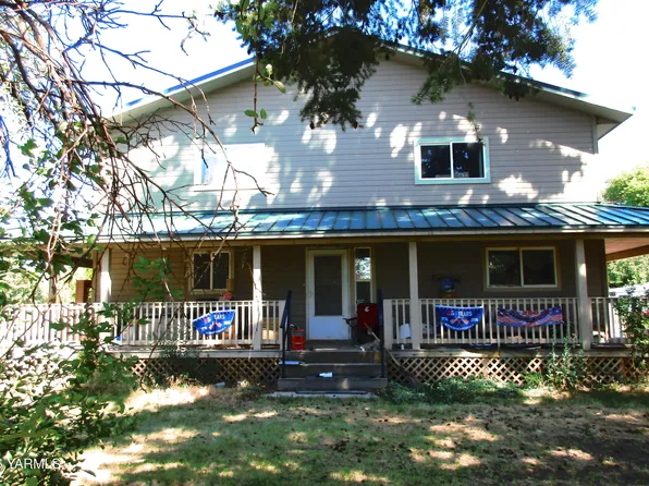 2405 Birchfield Rd, Yakima, WA 98901
