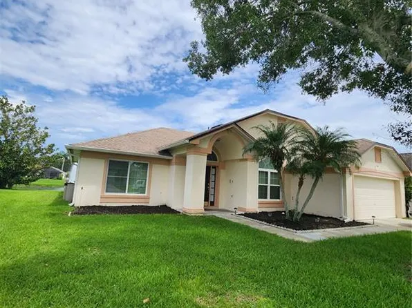 105 Moss Bluff Rd, Kissimmee, FL 34746