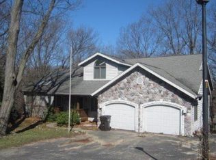 9420 Kramer Dr, Bridgman, MI 49106