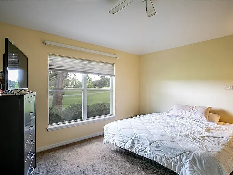 1748 Hunters Greene Ct — Photo 6