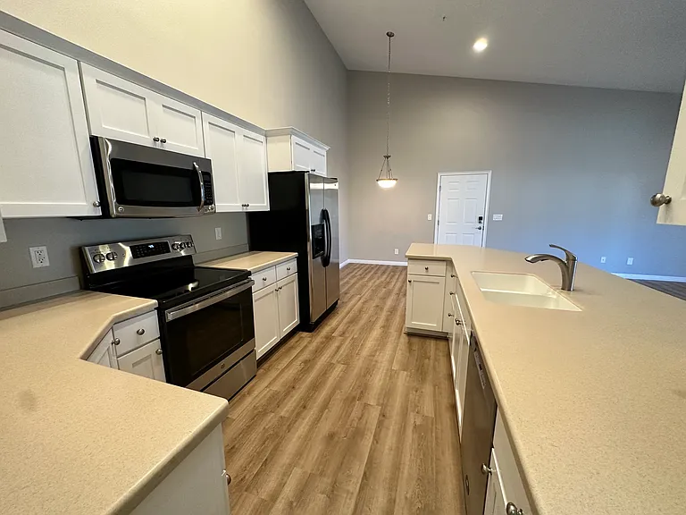 4985 S Kiska Ln #415 — Photo 8