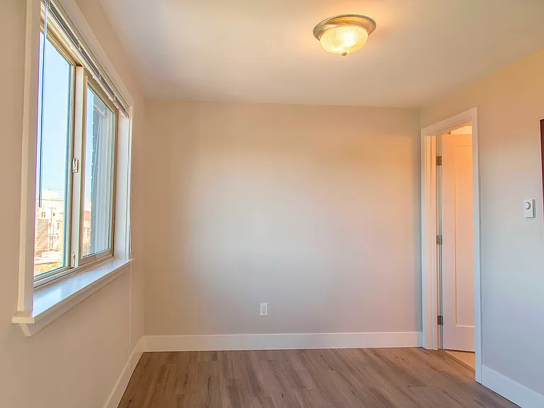 The Palms Apartments | 1 MONTH FREE! — Photo 35