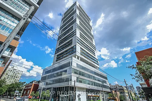 89 McGill St #1009 Photo 1