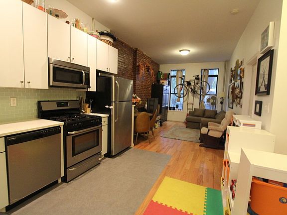 3rd image of 440 Saint Nicholas Ave #1D