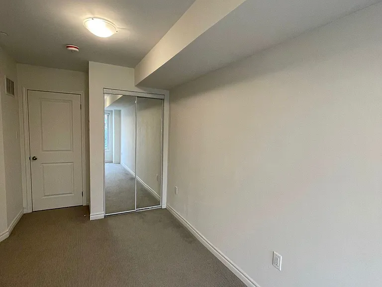 1150 Stroud Ln #6 — Photo 13