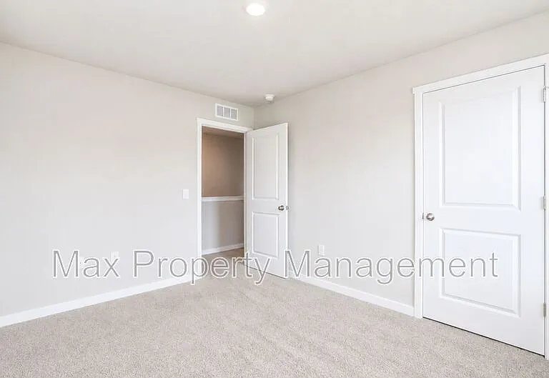 4173 Easton St — Photo 19