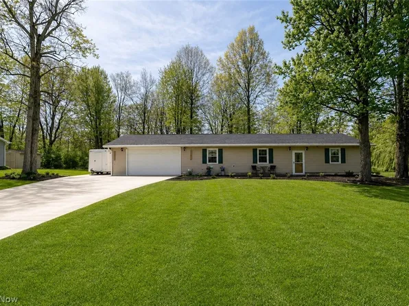 435 Park Ave, Poland, OH 44514