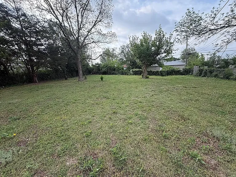 2839 E Ethel St — Photo 9