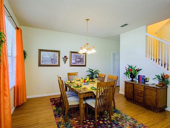 4th image of 2614 Marg Ln