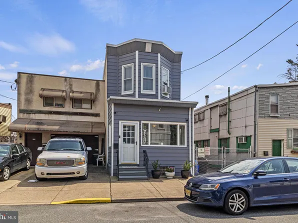 2731 Lefevre St, Philadelphia, PA 19137