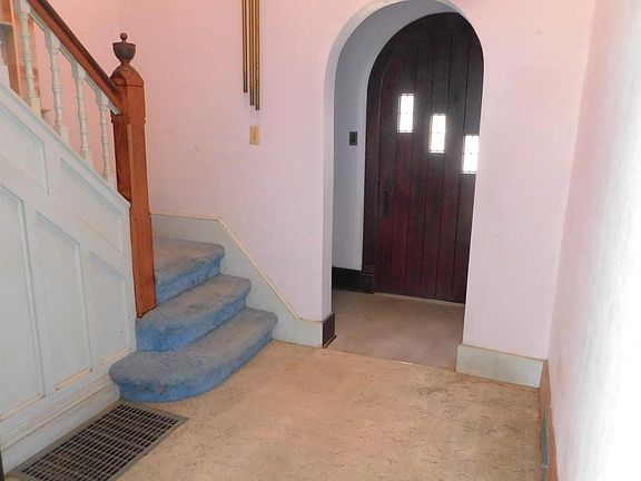 4th image of 20 Birch St