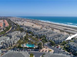 6251 Surfpoint Cir, Huntington Beach, CA 92648