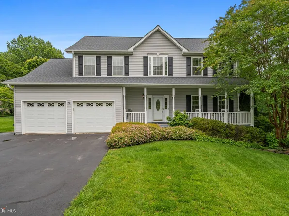 9159 Paulyn Dr, Owings, MD 20736