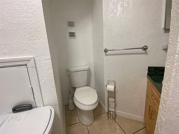5th image of 6345 W 27th Ln APT 104-14