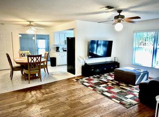 4233 Glory Pl, Sarasota, FL 34231