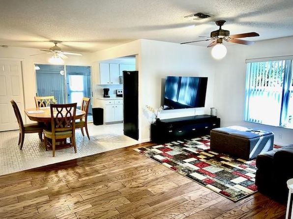 4233 Glory Pl
