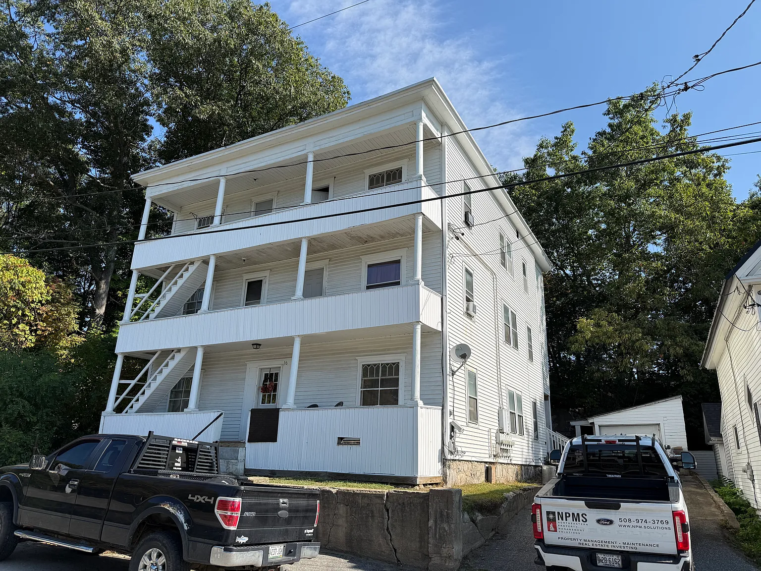 4 bed, $1,750 — Photo 2