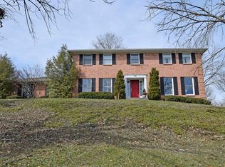 961 Cardome Dr, Hamilton, OH 45013