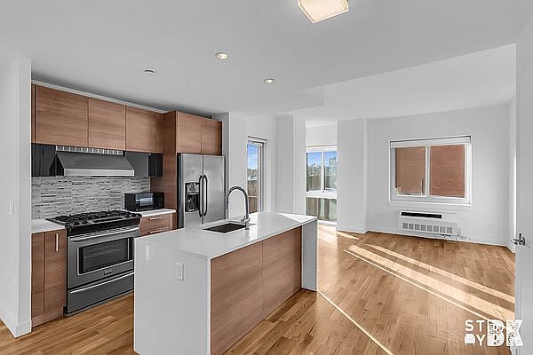 1st image of 273 Greene Ave #3F
