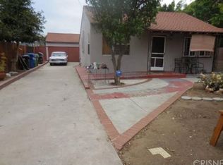 15090 La Mesa St, Sylmar, CA 91342
