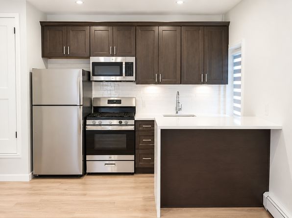 95-01 Woodhaven Ct #2