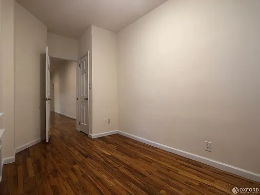 Rented by Oxford Property Group | media 11