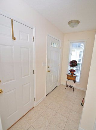 2nd image of 324 Southbank Dr