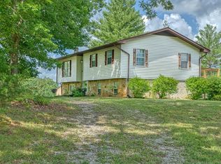 5961 Green Rd, Bloomington springs, TN 38545