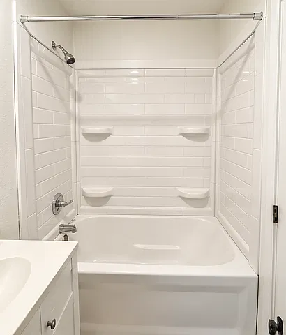 2 bed, 1.0 bath, 850 sqft, $1,400 — Photo 4