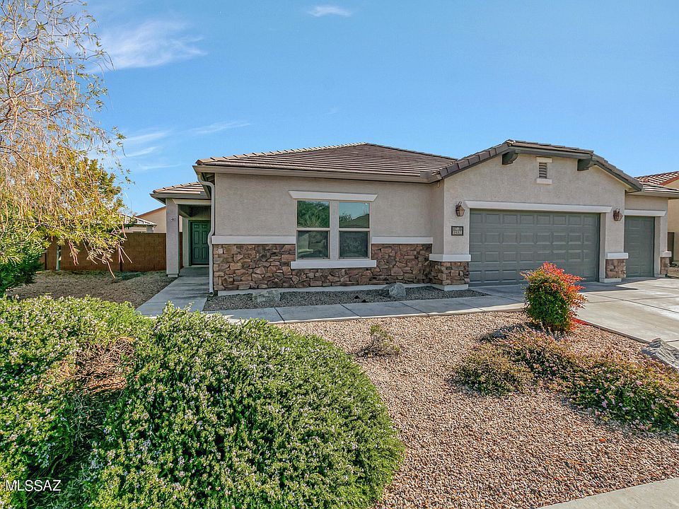 1st image of 12330 N Beachfield Dr