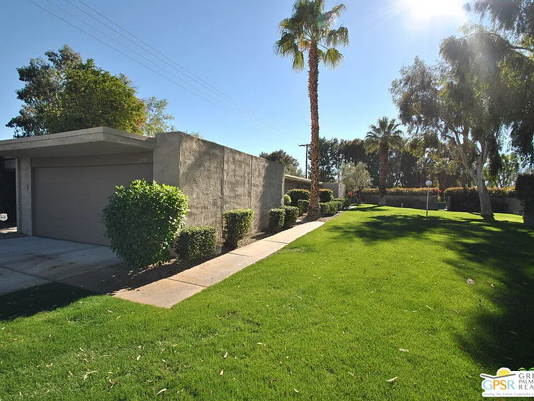 1751 E Sandalwood Dr — Photo 3