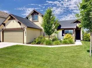 4639 N Maplestone Ave, Meridian, ID 83646