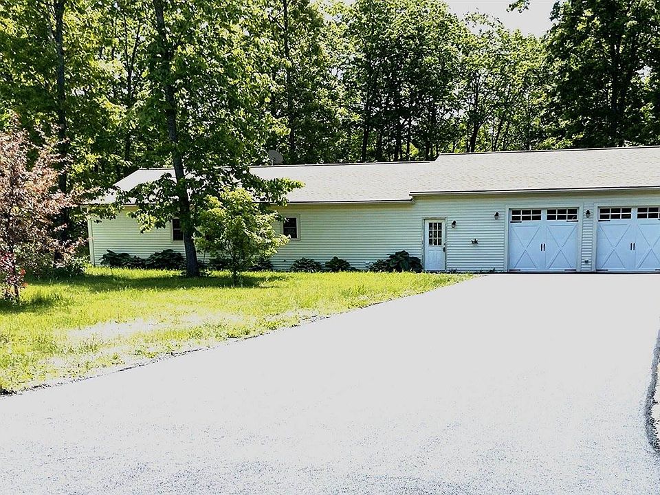 1st image of 67 Sherwood Ln