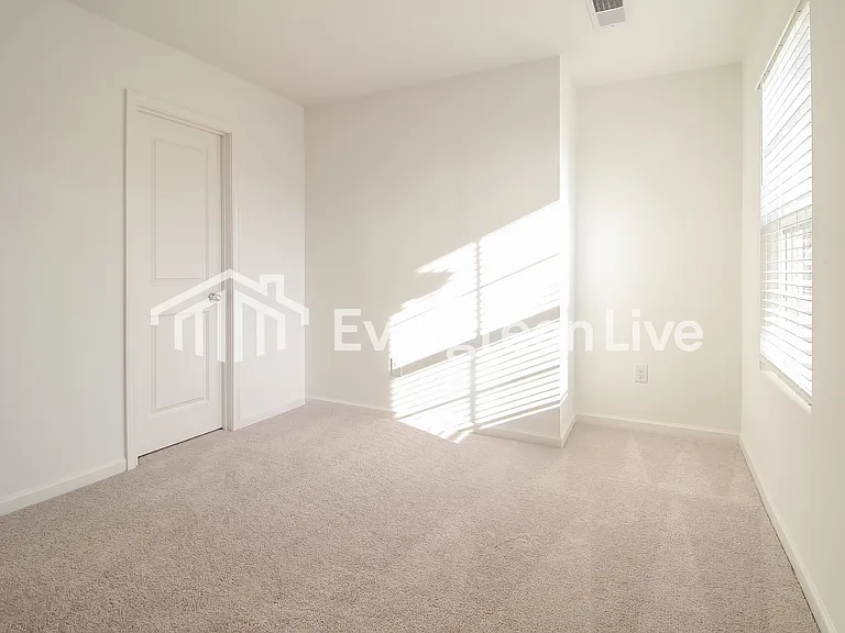 112 Stokely Way — Photo 12