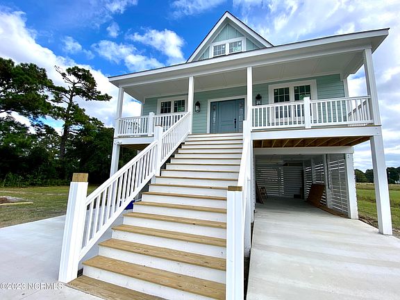 2nd image of 202 Gem Court