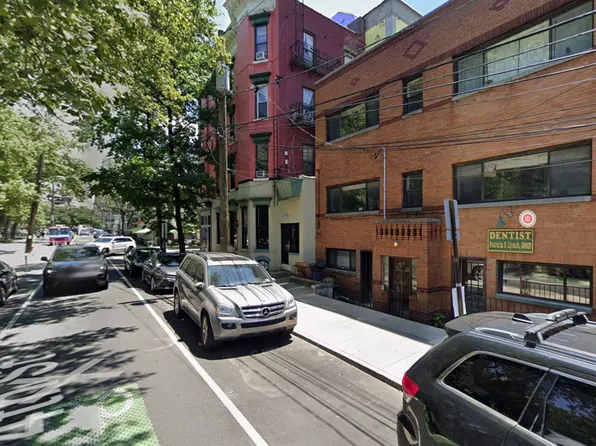 255 4th Street image 12 of 12