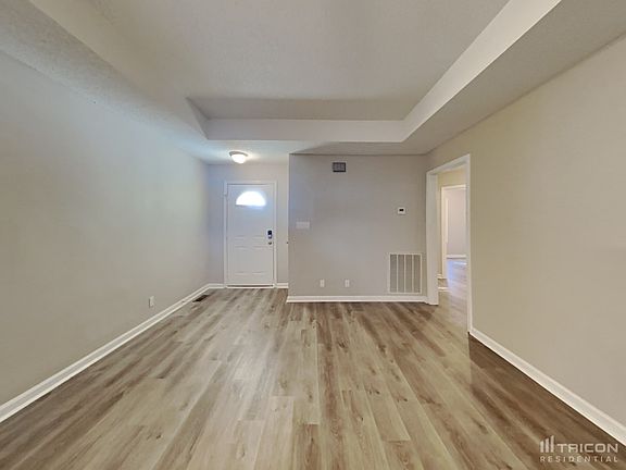 4th image of 3708 Lavender Cir