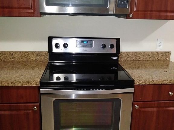 4th image of 1274 Belmont Ter APT 1