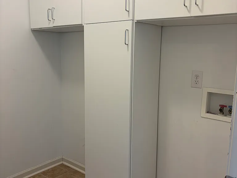 951 Narrows Point Dr — Photo 12