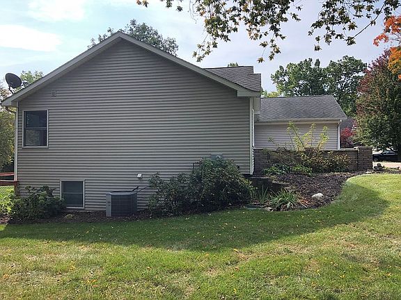 2nd image of 3650 Megan Ct NW