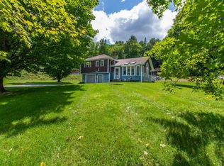 14 Vigario Ln, Barton, VT 05822