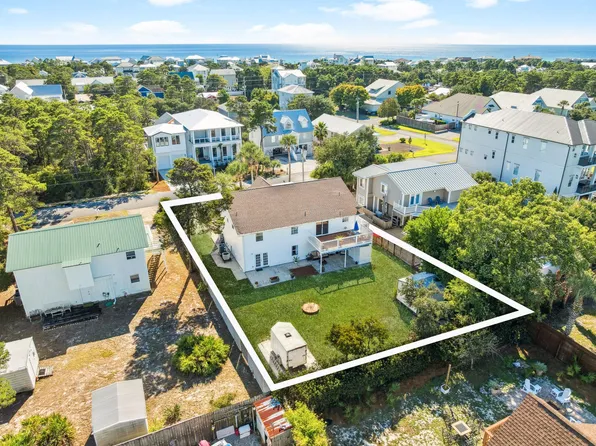 165 Maple St, Santa Rosa Beach, FL 32459
