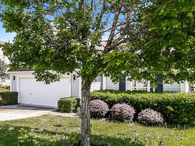 722 Hope St — Photo 4