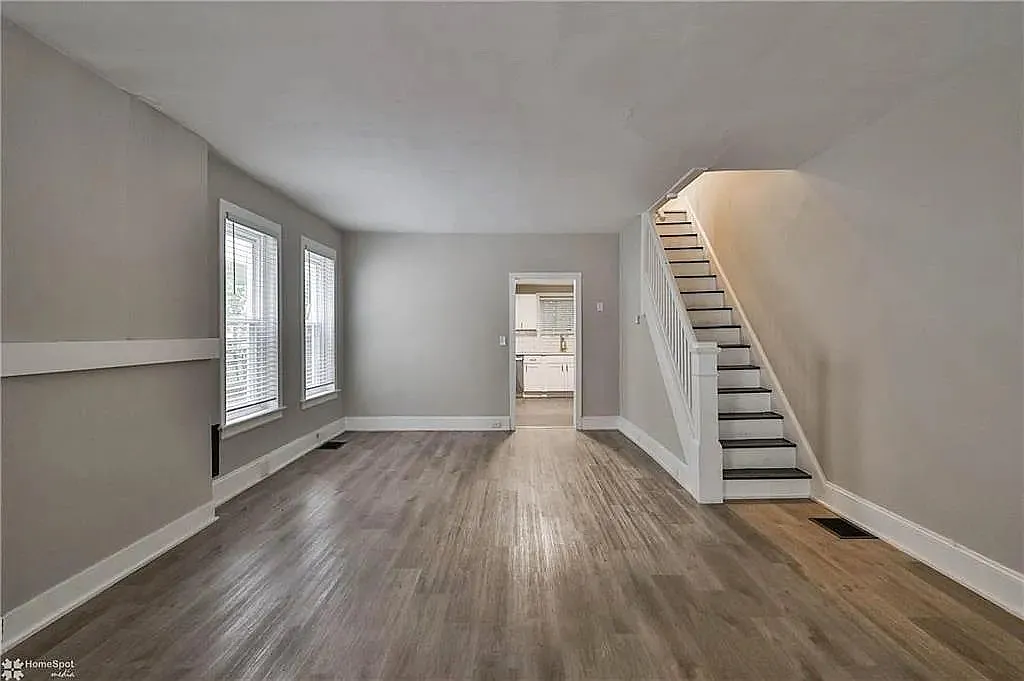 4 bed, 1569 sqft, $3,600 — Photo 3