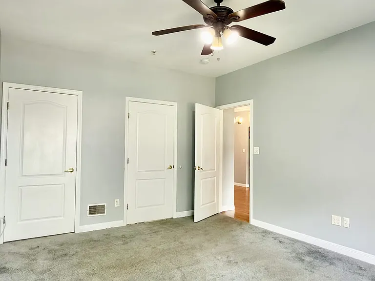 914 Del Negro Ct — Photo 7