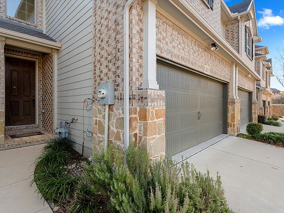 4th image of 2312 Molly Ln