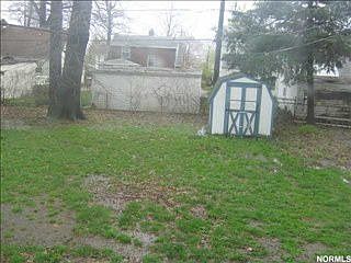 2nd image of 1133 S Belvoir Blvd
