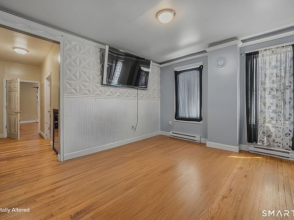 4th image of 109 Britannia Street